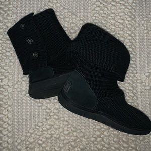Classic Cardy Knit Boots
